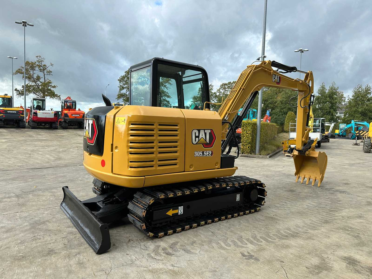 Caterpillar CATERPILLAR - 2017 - 305.5E2 - MINI EXCAVATOR - Minigraafmachine: afbeelding 4 Caterpillar CATERPILLAR - 2017 - 305.5E2 - MINI EXCAVATOR - Minigraafmachine: afbeelding 4