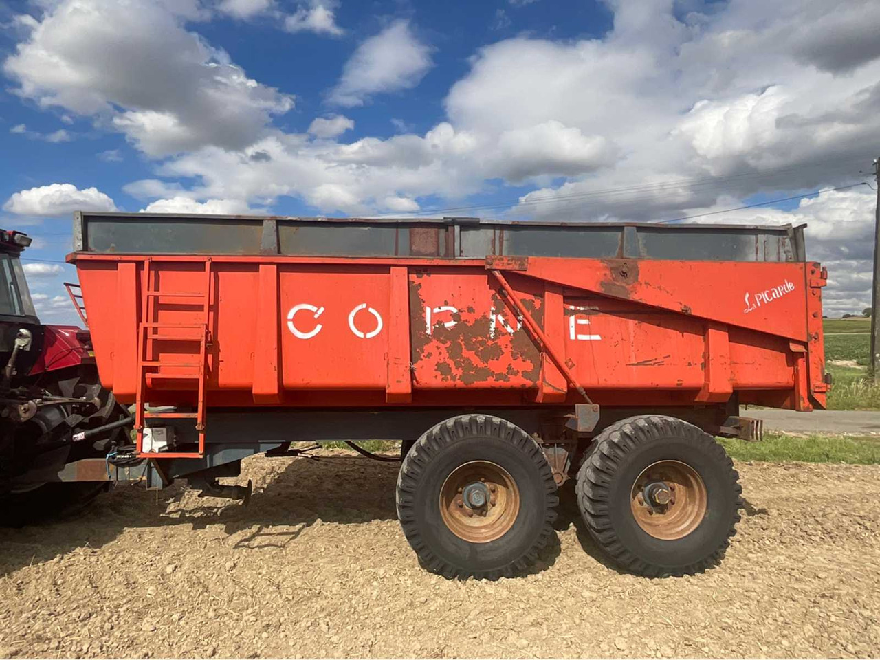 Corne - Landbouwkipper: afbeelding 2 Corne - Landbouwkipper: afbeelding 2