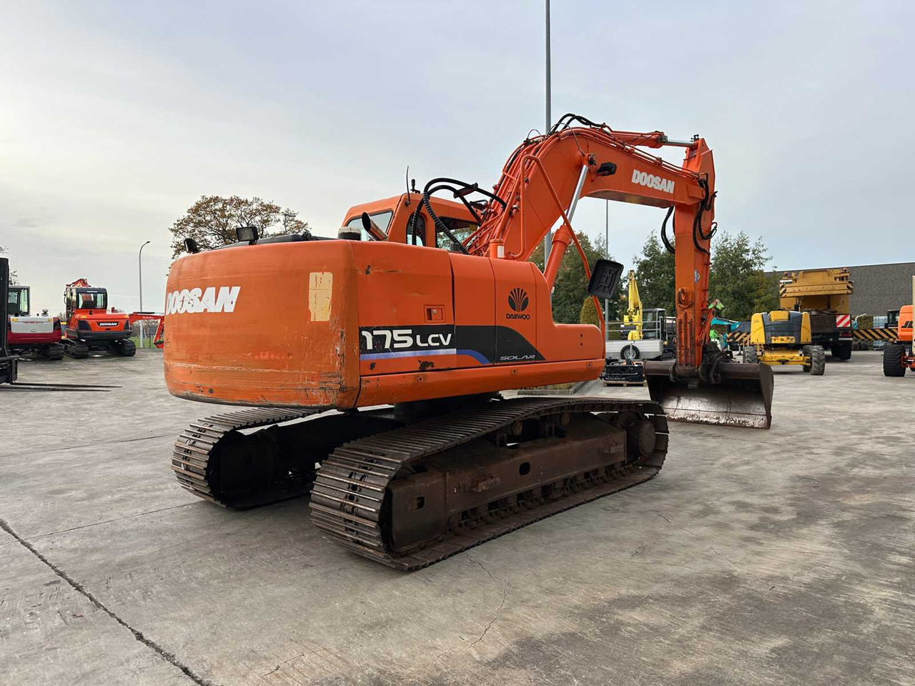 DOOSAN - 2005 - 175 LC-V - CRAWLER EXCAVATOR - Graafmachine: afbeelding 4 DOOSAN - 2005 - 175 LC-V - CRAWLER EXCAVATOR - Graafmachine: afbeelding 4