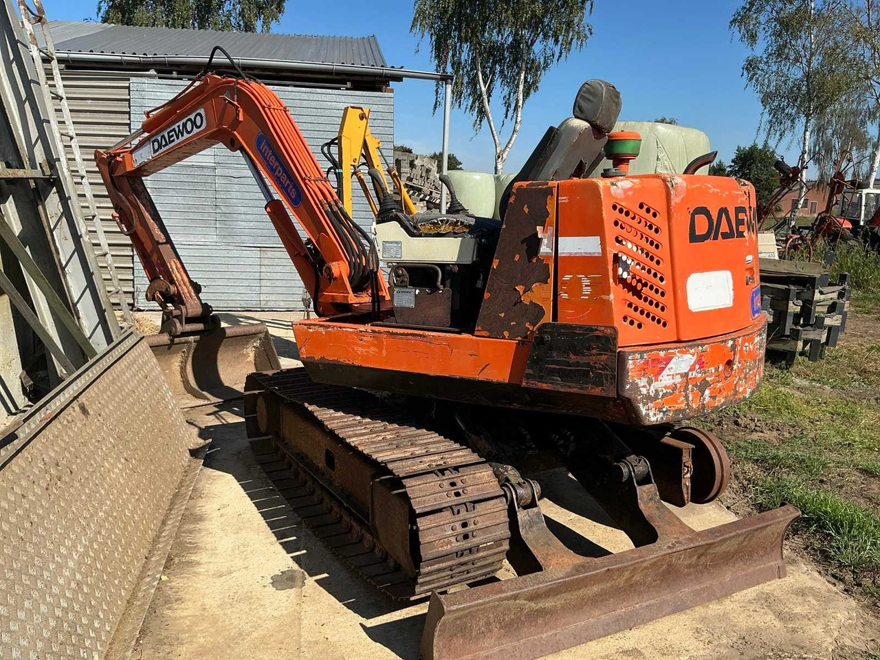Daewoo - Rupsgraafmachine: afbeelding 1 Daewoo - Rupsgraafmachine: afbeelding 1