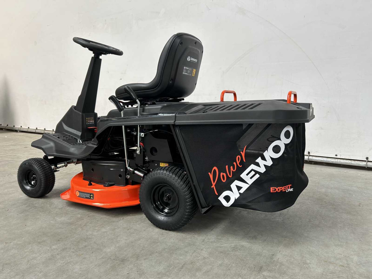 Daewoo DAXRM224 - Gazonmaaier: afbeelding 4 Daewoo DAXRM224 - Gazonmaaier: afbeelding 4