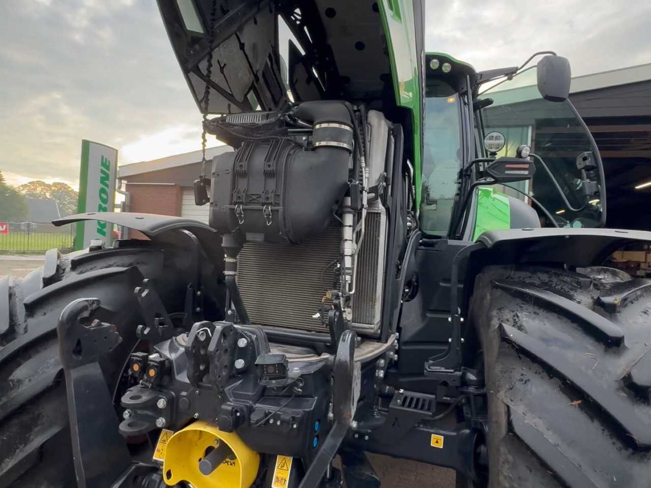 Tractor Deutz-Fahr 8280 TTV: afbeelding 29 Tractor Deutz-Fahr 8280 TTV: afbeelding 29
