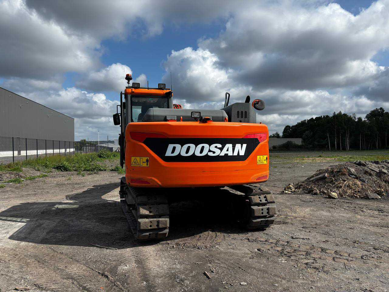 Doosan DX140 LC-5 - Rupsgraafmachine: afbeelding 3 Doosan DX140 LC-5 - Rupsgraafmachine: afbeelding 3