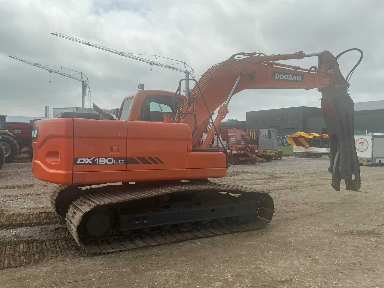 Doosan DX180LC - Rupsgraafmachine: afbeelding 4 Doosan DX180LC - Rupsgraafmachine: afbeelding 4