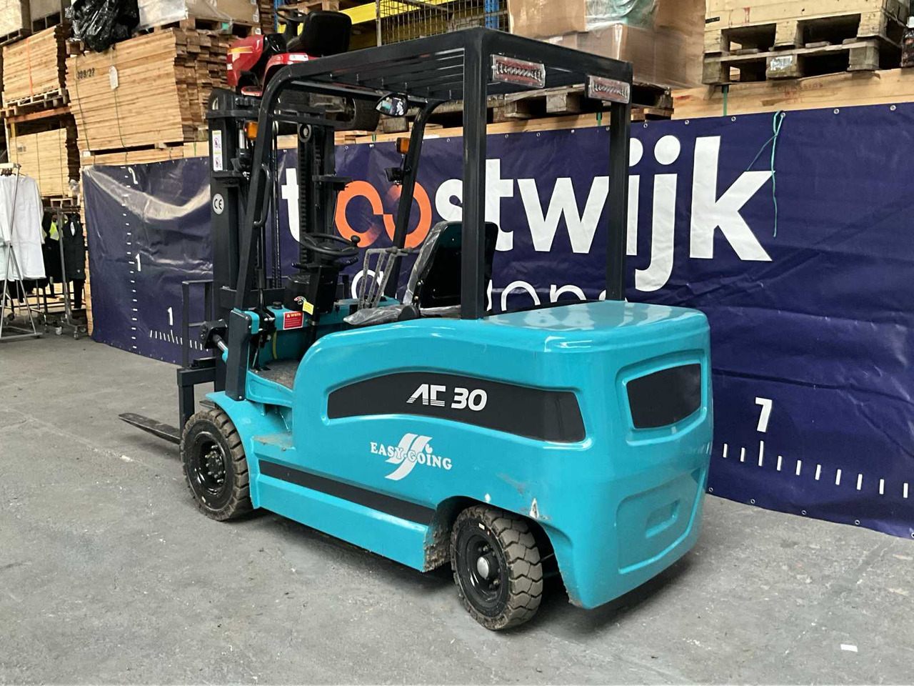 EASY-GOING - CPD-30 - ELECTRIC FORKLIFT TRUCK - 2024 - Heftruck: afbeelding 4 EASY-GOING - CPD-30 - ELECTRIC FORKLIFT TRUCK - 2024 - Heftruck: afbeelding 4
