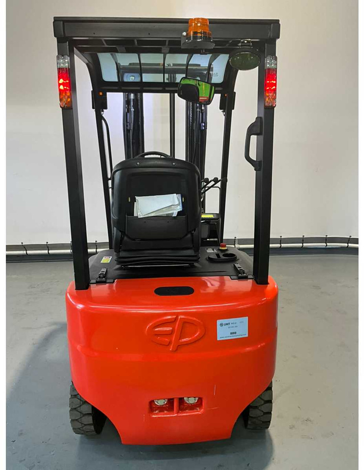 EP - EFL 181 - 4.8 METER TRIPLEX, LI-ION, FREE-LIFT, SIDE-SHIFT - FORKLIFT - Heftruck: afbeelding 5 EP - EFL 181 - 4.8 METER TRIPLEX, LI-ION, FREE-LIFT, SIDE-SHIFT - FORKLIFT - Heftruck: afbeelding 5