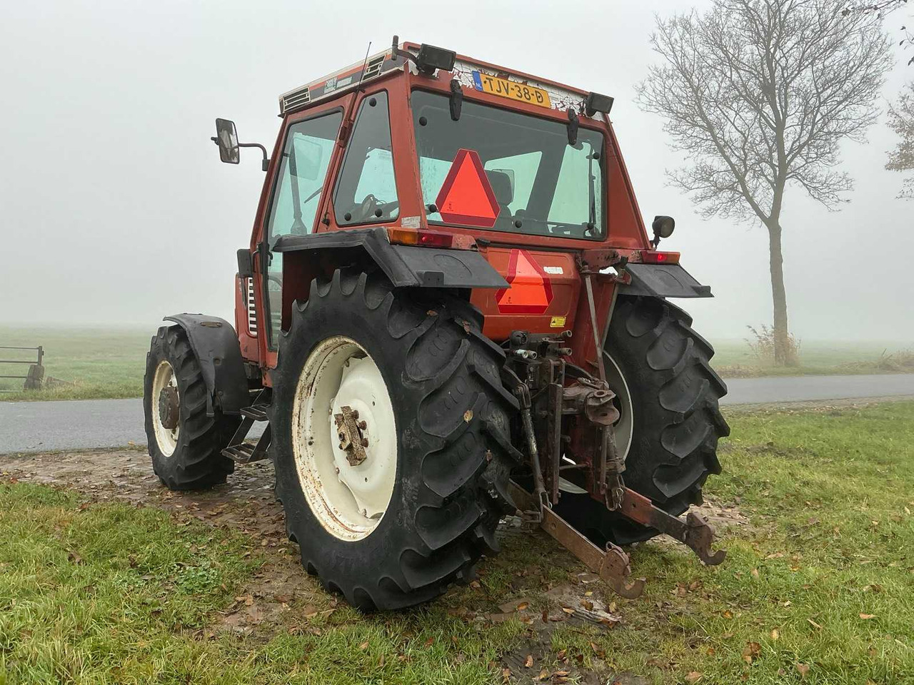 Tractor Fiat 1990 FIAT 70-90 DT ALL-WHEEL DRIVE FARM TRACTOR: afbeelding 7 Tractor Fiat 1990 FIAT 70-90 DT ALL-WHEEL DRIVE FARM TRACTOR: afbeelding 7
