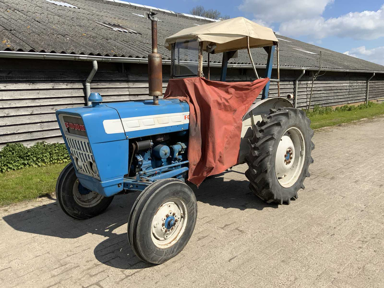 Ford 3000 - Tractor: afbeelding 1 Ford 3000 - Tractor: afbeelding 1