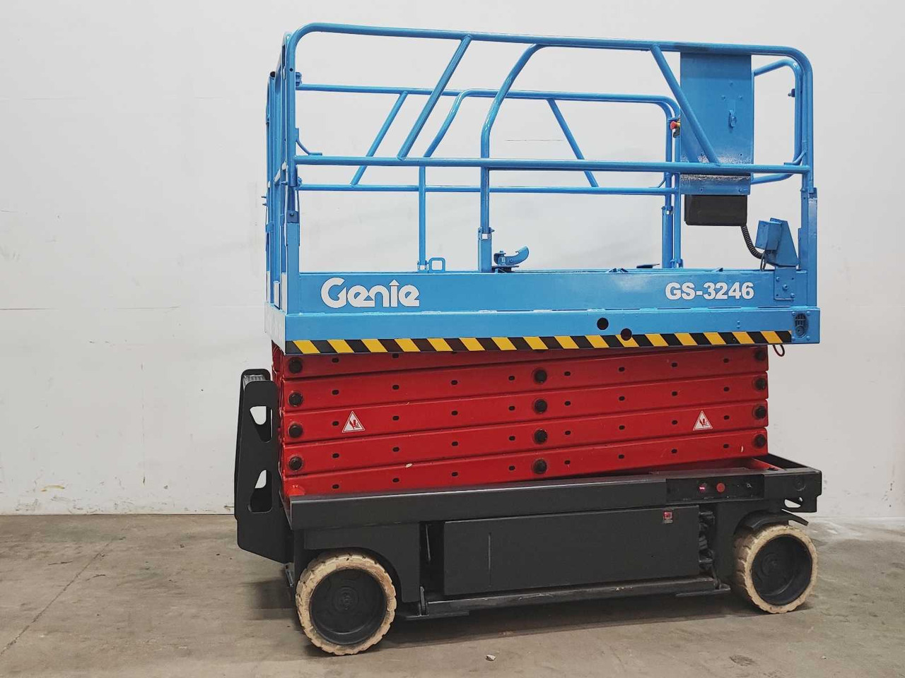 Genie GS-3246 - Hoogwerker: afbeelding 3 Genie GS-3246 - Hoogwerker: afbeelding 3