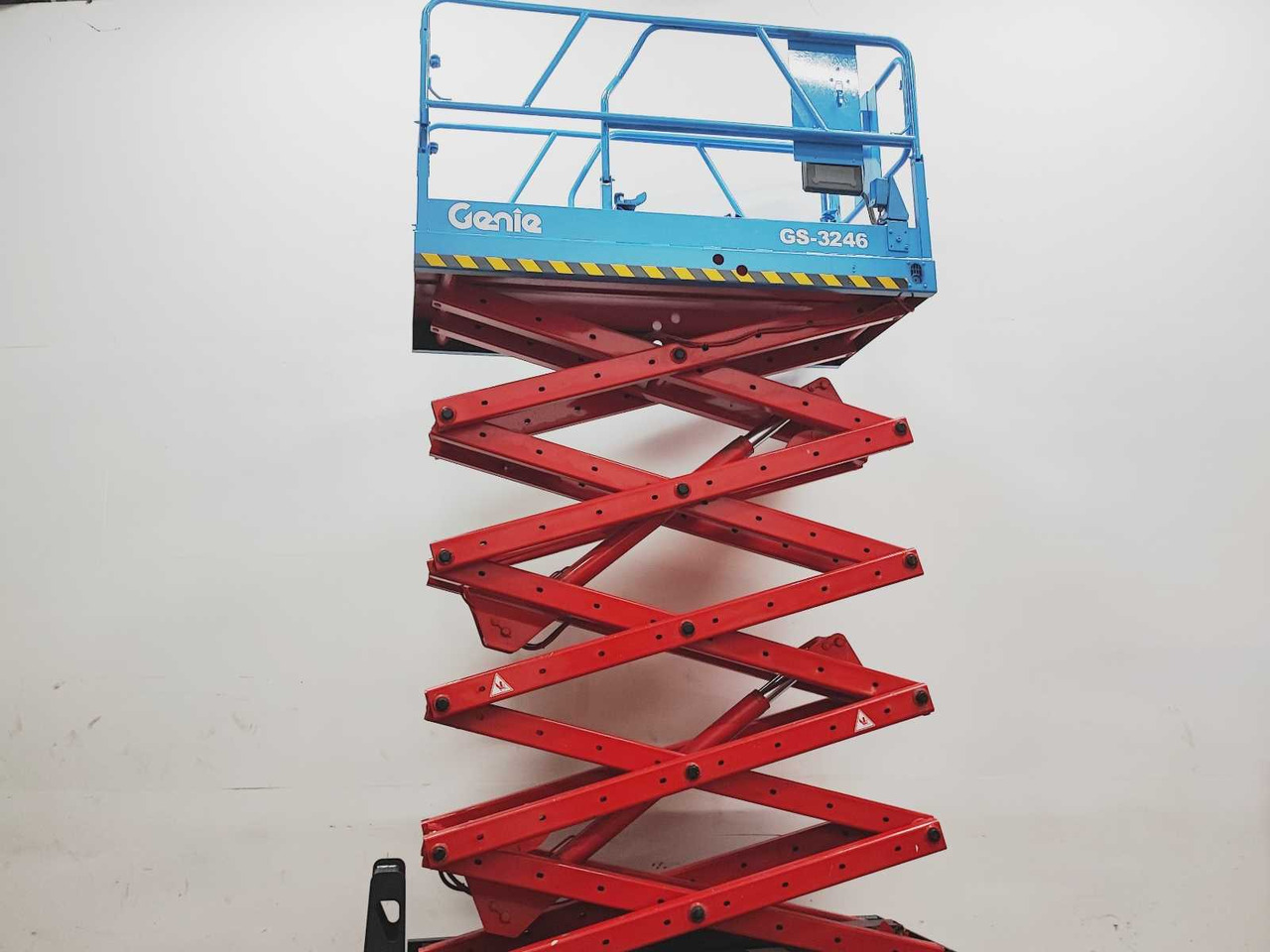 Genie GS-3246 - Hoogwerker: afbeelding 5 Genie GS-3246 - Hoogwerker: afbeelding 5