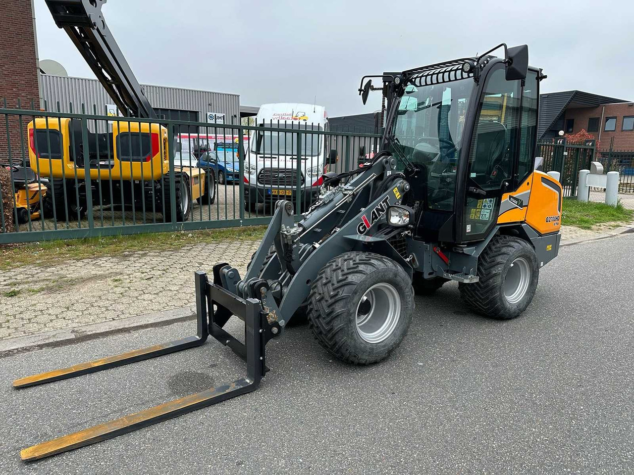 Giant G2700HD X-TRA - Wiellader: afbeelding 2 Giant G2700HD X-TRA - Wiellader: afbeelding 2