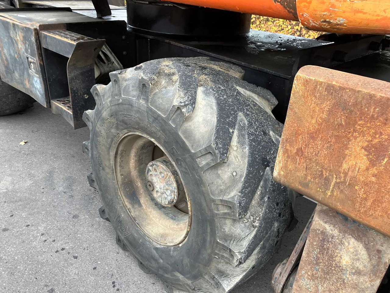 Mobiele graafmachine HITACHI - 2008 - ZX130W - WHEELED EXCAVATOR: afbeelding 17 Mobiele graafmachine HITACHI - 2008 - ZX130W - WHEELED EXCAVATOR: afbeelding 17