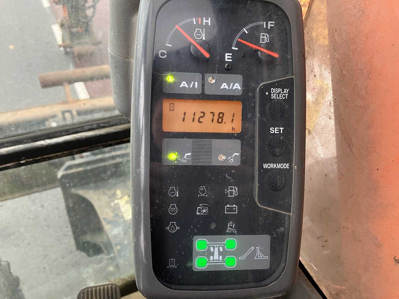 Mobiele graafmachine HITACHI - 2008 - ZX130W - WHEELED EXCAVATOR: afbeelding 19 Mobiele graafmachine HITACHI - 2008 - ZX130W - WHEELED EXCAVATOR: afbeelding 19