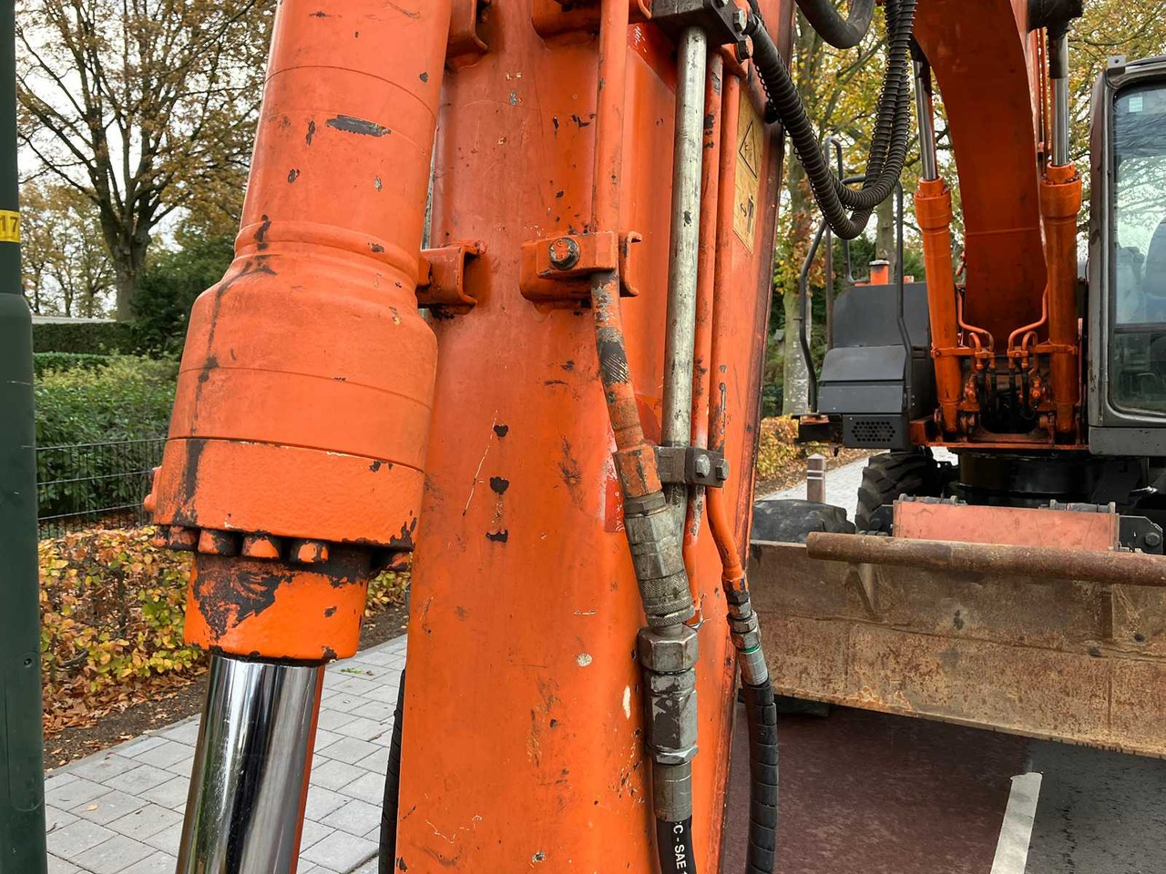 Mobiele graafmachine HITACHI - 2008 - ZX130W - WHEELED EXCAVATOR: afbeelding 9 Mobiele graafmachine HITACHI - 2008 - ZX130W - WHEELED EXCAVATOR: afbeelding 9
