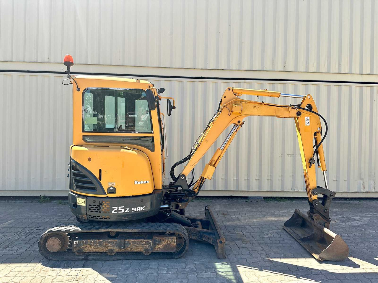 Hyundai Robex25Z-9AK - Minigraafmachine: afbeelding 2 Hyundai Robex25Z-9AK - Minigraafmachine: afbeelding 2