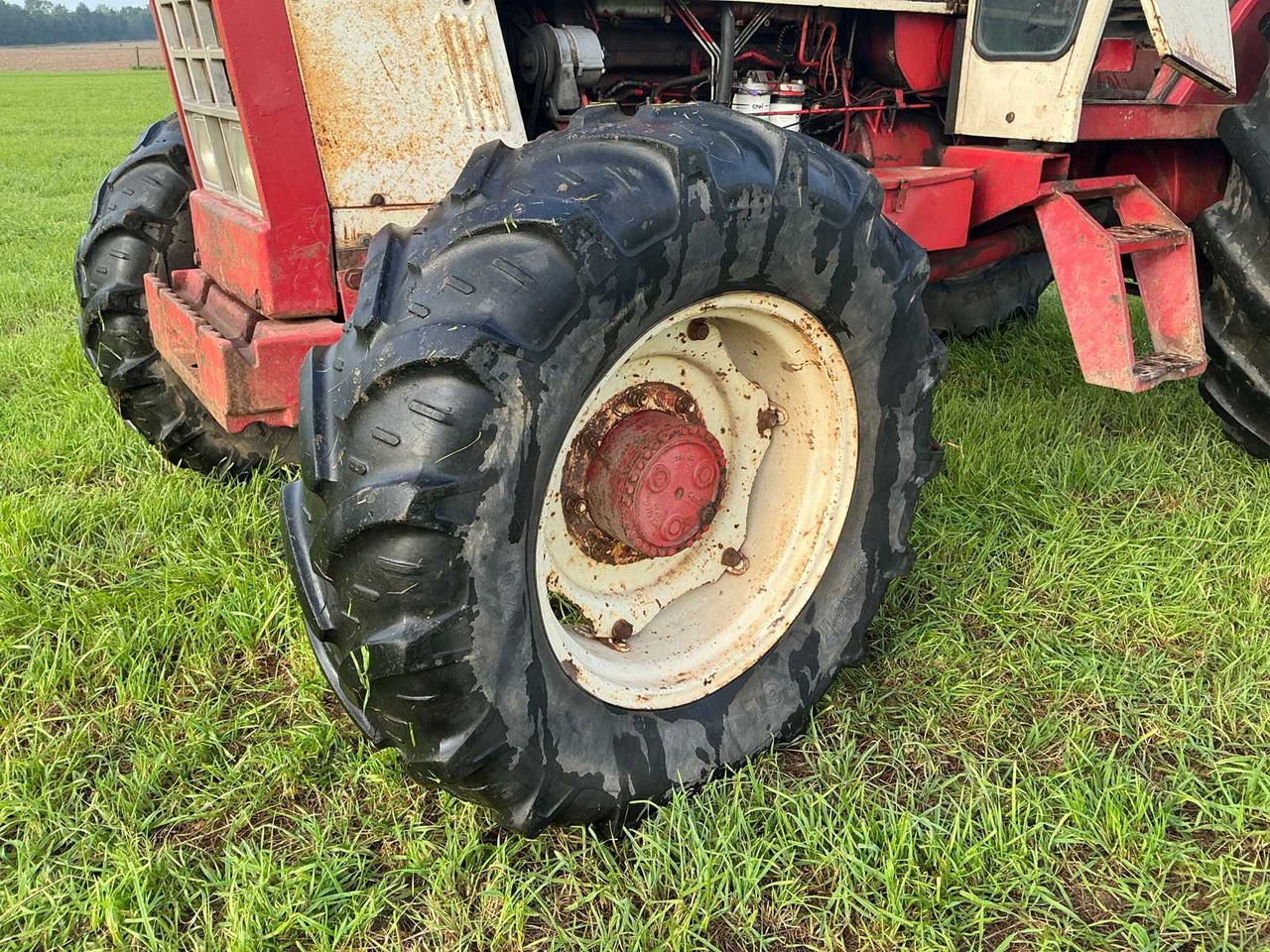 Tractor International 1246: afbeelding 35