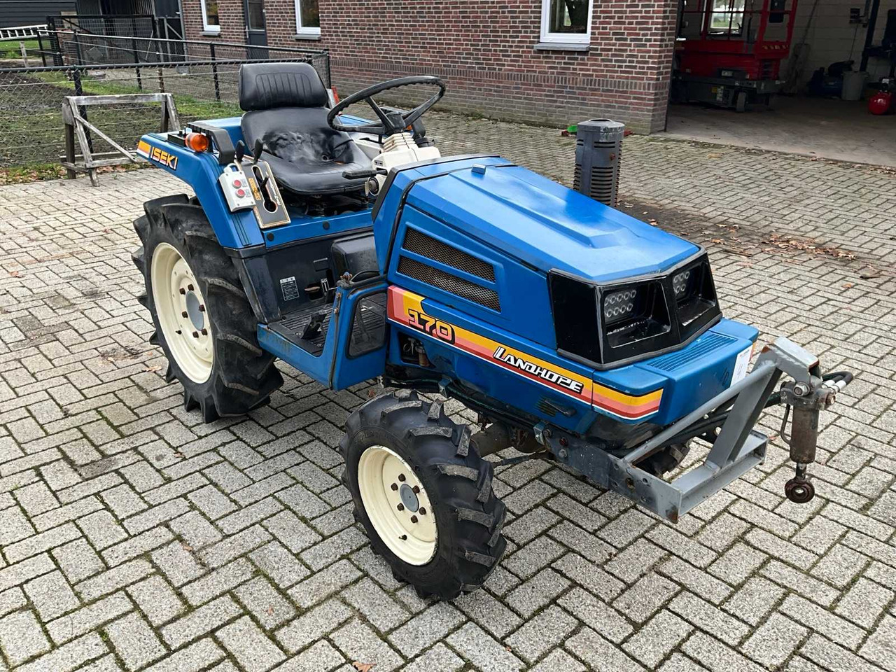 Iseki 170 Landhope - Mini tractor: afbeelding 2 Iseki 170 Landhope - Mini tractor: afbeelding 2