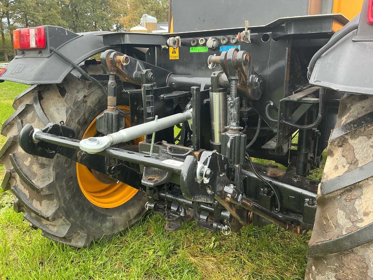 Tractor JCB 1993 JCB FASTRAC 145 TURBO ALL-WHEEL DRIVE TRACTOR: afbeelding 11 Tractor JCB 1993 JCB FASTRAC 145 TURBO ALL-WHEEL DRIVE TRACTOR: afbeelding 11