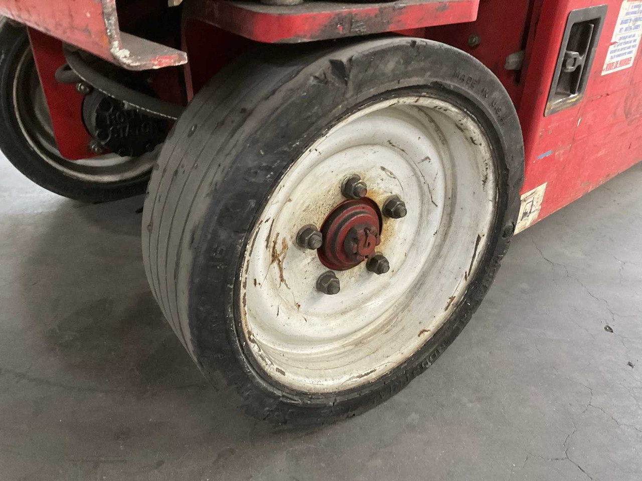 JLG 2033E AERIAL PLATFORM 8MTR - Hoogwerker: afbeelding 5 JLG 2033E AERIAL PLATFORM 8MTR - Hoogwerker: afbeelding 5