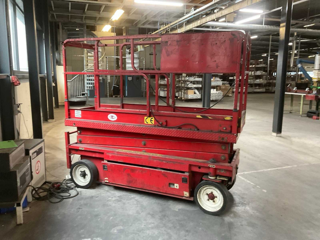 JLG 2033E AERIAL PLATFORM 8MTR - Hoogwerker: afbeelding 2 JLG 2033E AERIAL PLATFORM 8MTR - Hoogwerker: afbeelding 2