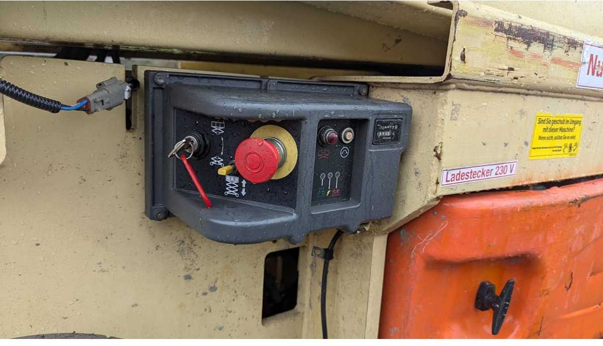 JLG JLG - 2630 ES - AERIAL WORK PLATFORMS (NO. 28265) - 2006 - Hoogwerker: afbeelding 3 JLG JLG - 2630 ES - AERIAL WORK PLATFORMS (NO. 28265) - 2006 - Hoogwerker: afbeelding 3