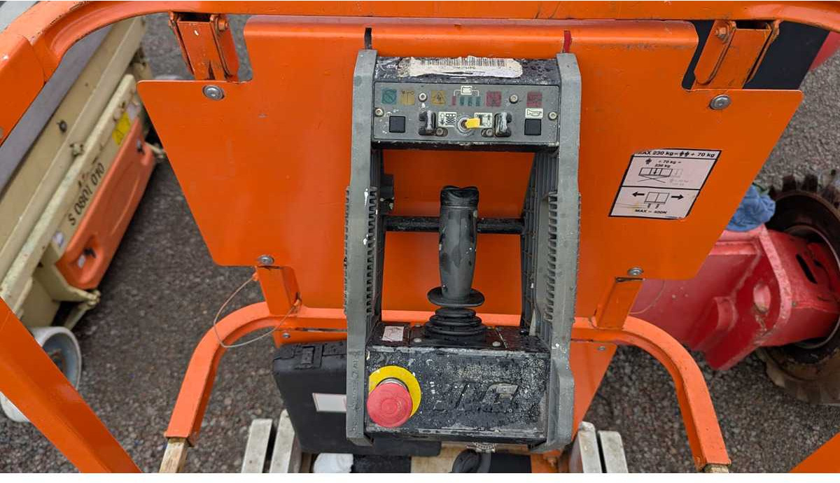 JLG JLG - 2630ES - AERIAL WORK PLATFORMS (NO. 28262) - 2006 - Hoogwerker: afbeelding 5 JLG JLG - 2630ES - AERIAL WORK PLATFORMS (NO. 28262) - 2006 - Hoogwerker: afbeelding 5