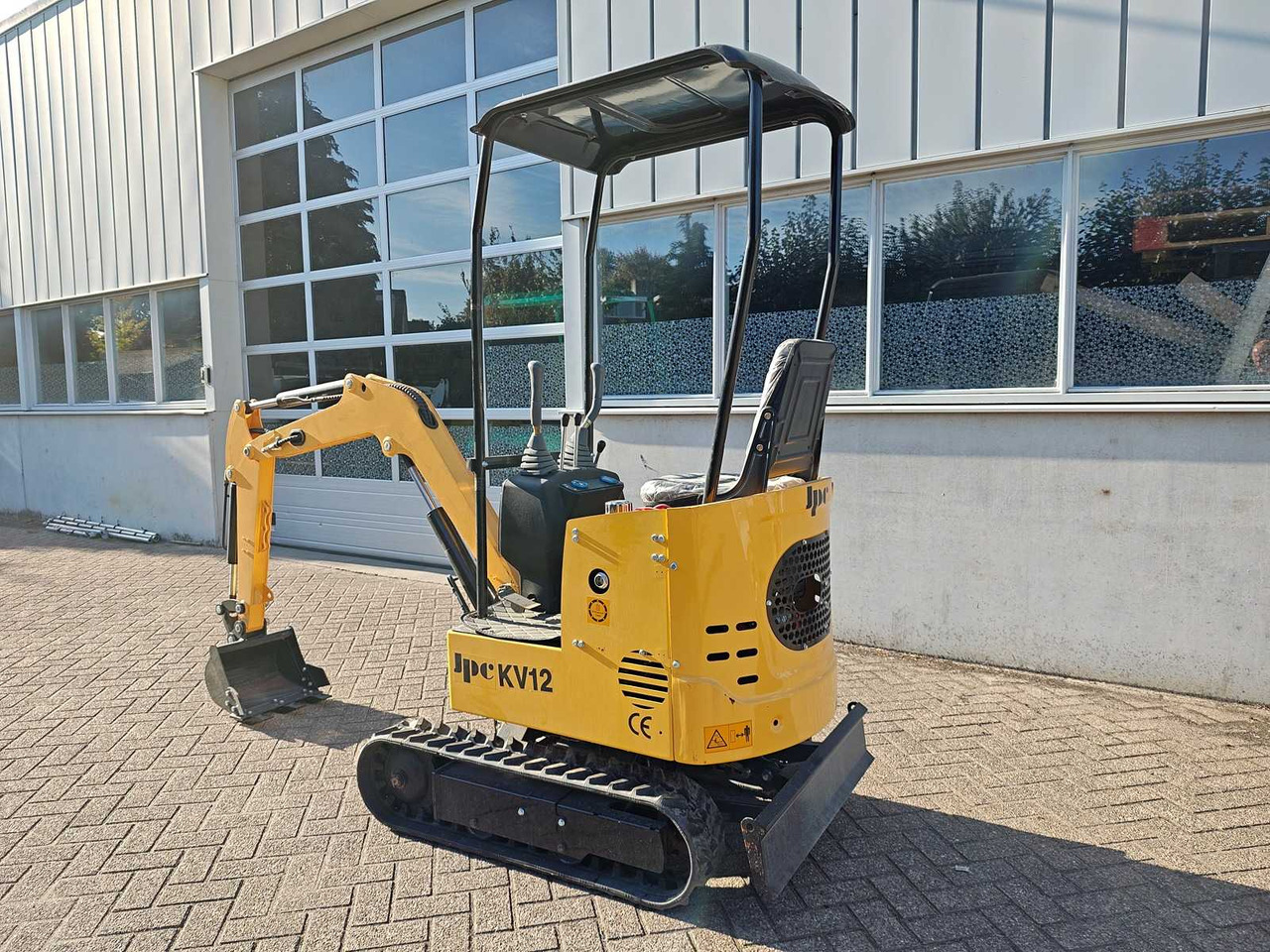 JPC - 2025 - KV12 - MINI EXCAVATOR - Minigraafmachine: afbeelding 3 JPC - 2025 - KV12 - MINI EXCAVATOR - Minigraafmachine: afbeelding 3