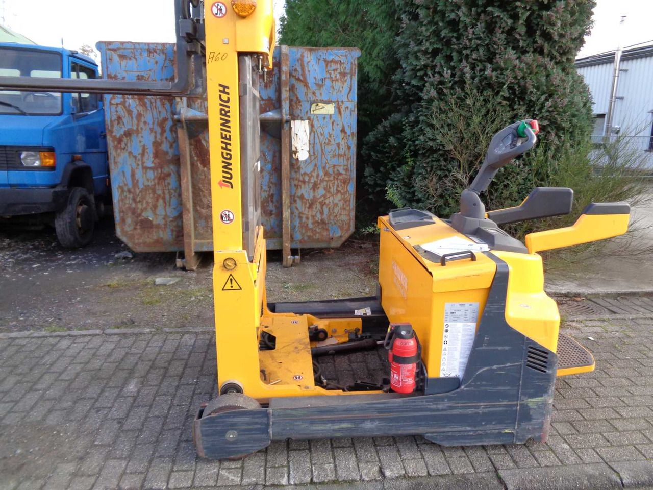 JUNGHEINRICH ERV 308 DRAWBAR REACH TRUCK WITH PLATFORM, JUNGHEINRICH-ERV 308 - Heftruck: afbeelding 3 JUNGHEINRICH ERV 308 DRAWBAR REACH TRUCK WITH PLATFORM, JUNGHEINRICH-ERV 308 - Heftruck: afbeelding 3