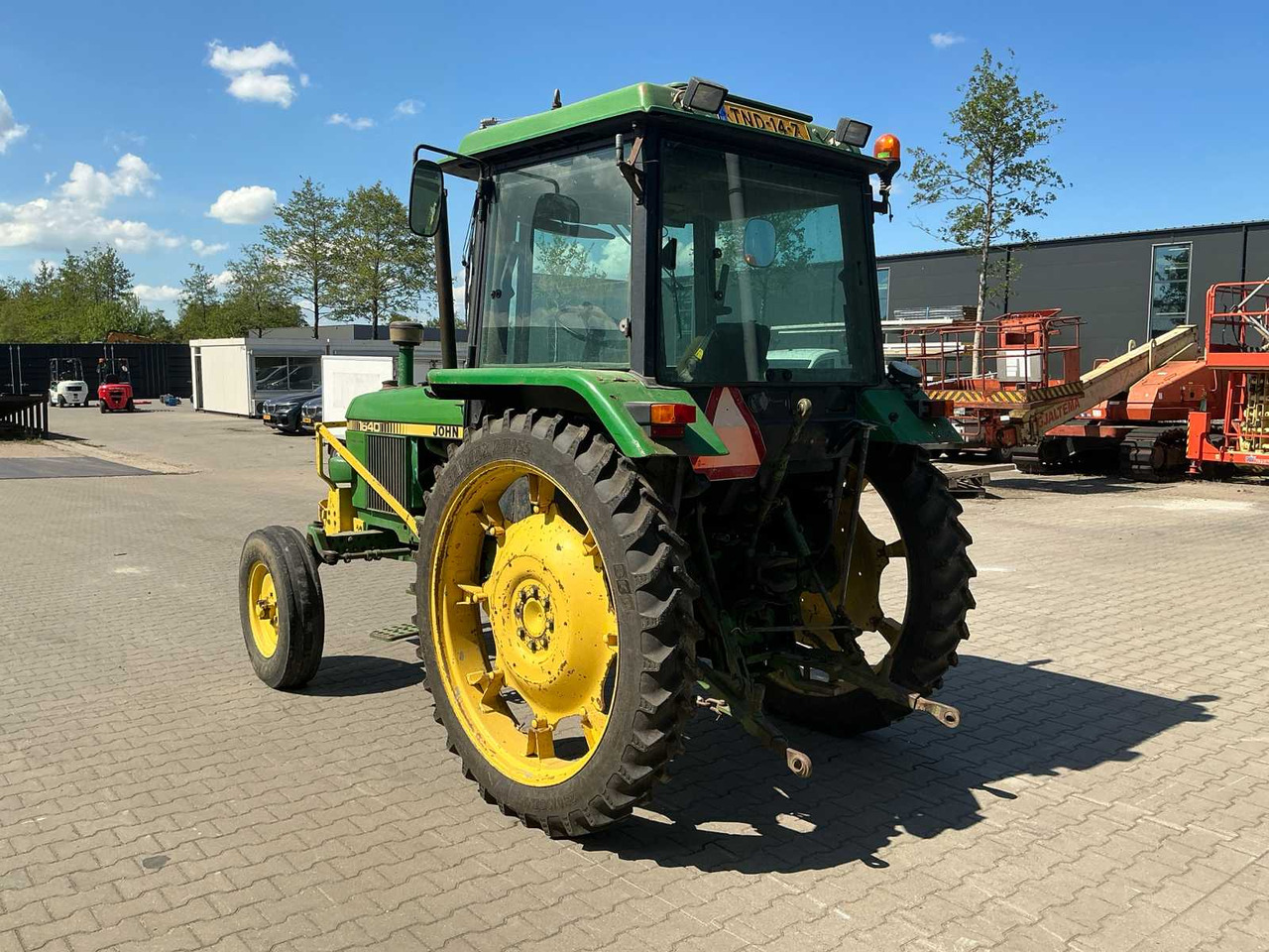 John Deere 1640 Synchron - Tractor: afbeelding 5 John Deere 1640 Synchron - Tractor: afbeelding 5