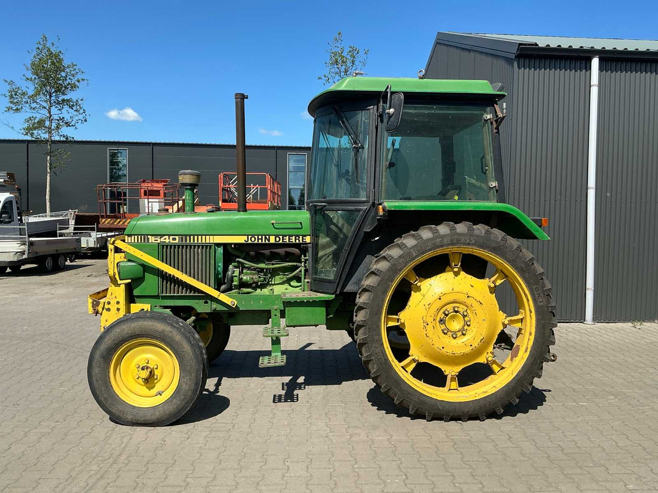 John Deere 1640 Synchron - Tractor: afbeelding 3 John Deere 1640 Synchron - Tractor: afbeelding 3