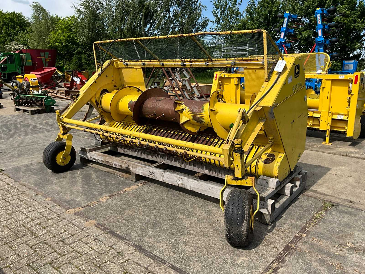 John Deere 630A - Oogstmachine: afbeelding 1 John Deere 630A - Oogstmachine: afbeelding 1