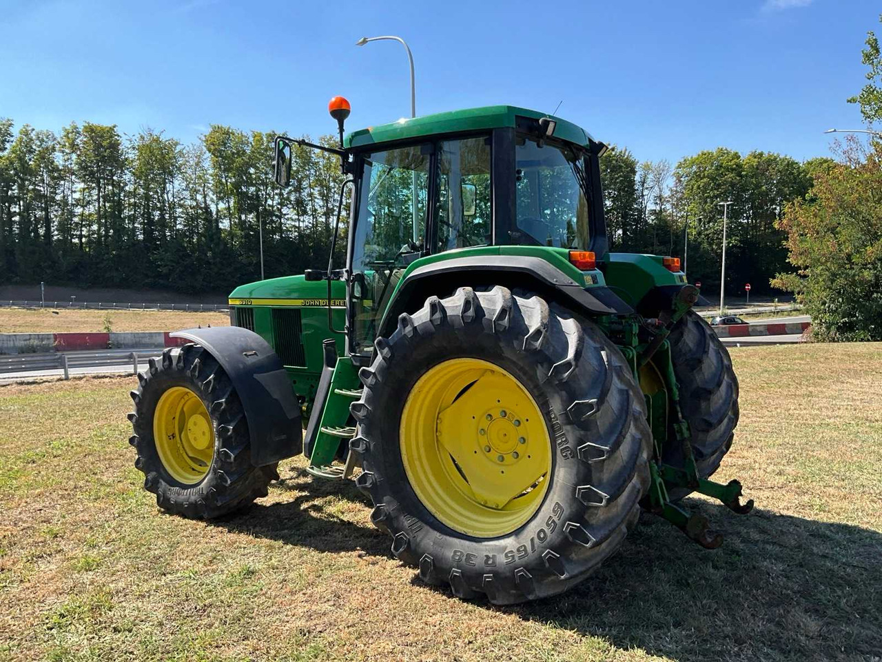 John Deere 6910 - Tractor: afbeelding 3 John Deere 6910 - Tractor: afbeelding 3