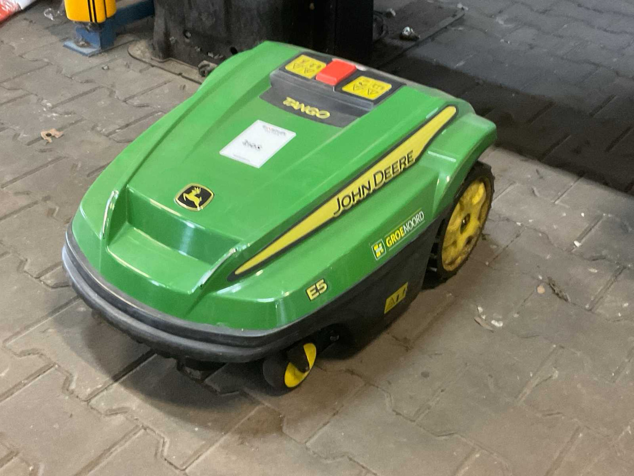 John Deere Tango E5 - Gazonmaaier: afbeelding 1 John Deere Tango E5 - Gazonmaaier: afbeelding 1