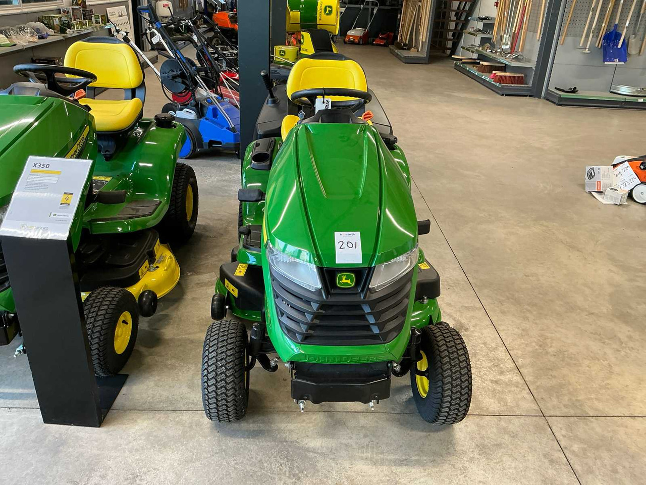 John Deere X350R - Gazonmaaier: afbeelding 2 John Deere X350R - Gazonmaaier: afbeelding 2