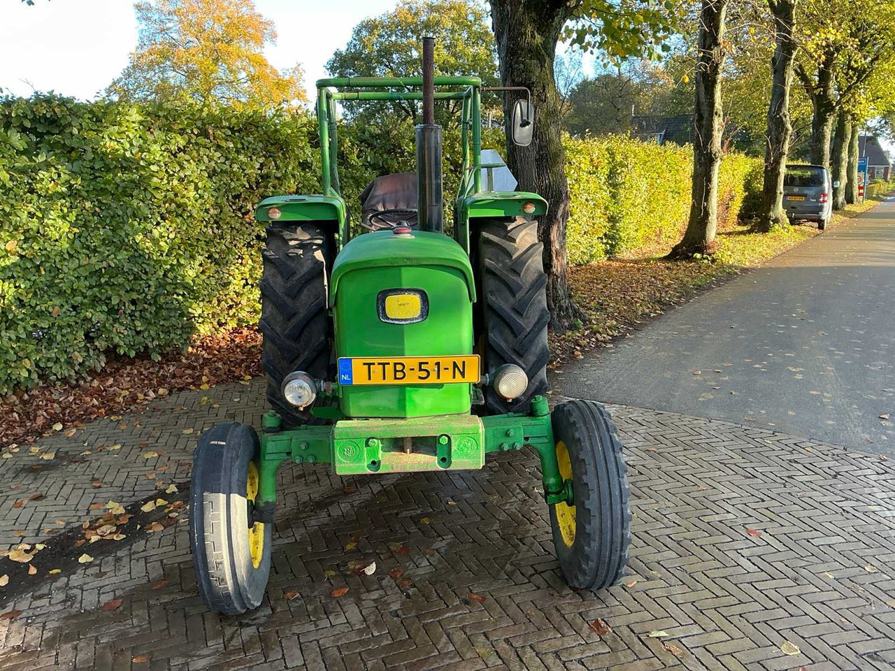 John deere 2120 - Tractor: afbeelding 3 John deere 2120 - Tractor: afbeelding 3