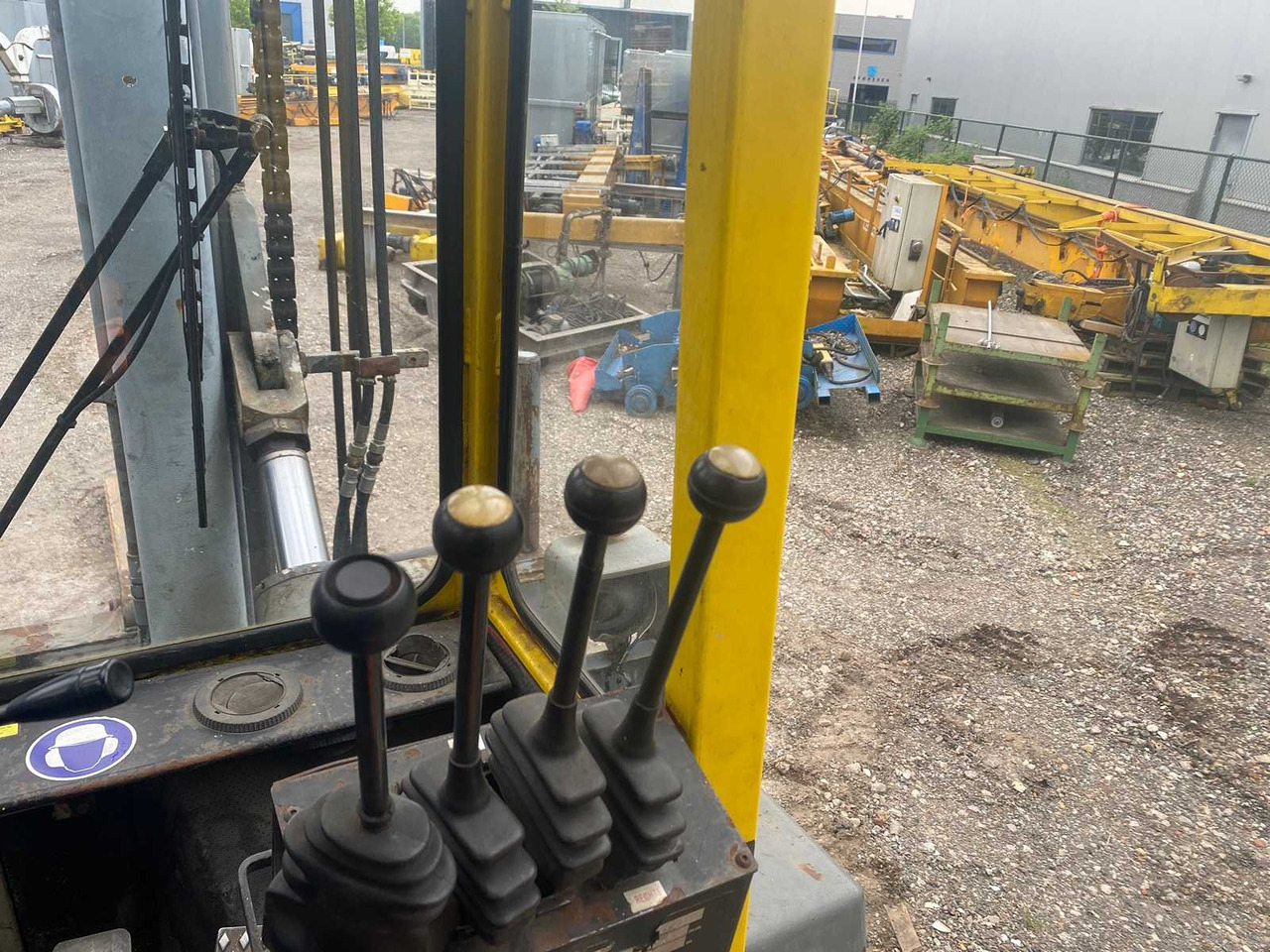 KALMAR - DC 12-600 - DIESEL FORKLIFT WITH FORK POSITIONER - Heftruck: afbeelding 5 KALMAR - DC 12-600 - DIESEL FORKLIFT WITH FORK POSITIONER - Heftruck: afbeelding 5