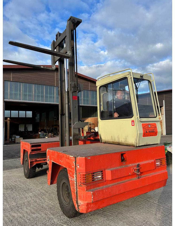 KALMAR DFQ 40/14/40 D DIESEL SIDELOADER - Heftruck: afbeelding 5 KALMAR DFQ 40/14/40 D DIESEL SIDELOADER - Heftruck: afbeelding 5