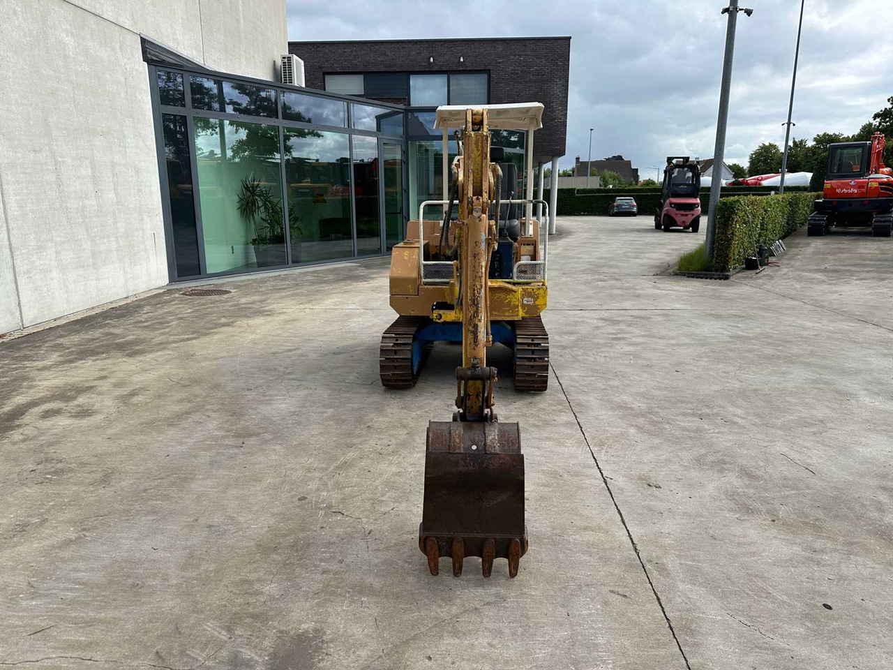 KOMATSU PC10-6 - Rupsgraafmachine: afbeelding 2 KOMATSU PC10-6 - Rupsgraafmachine: afbeelding 2