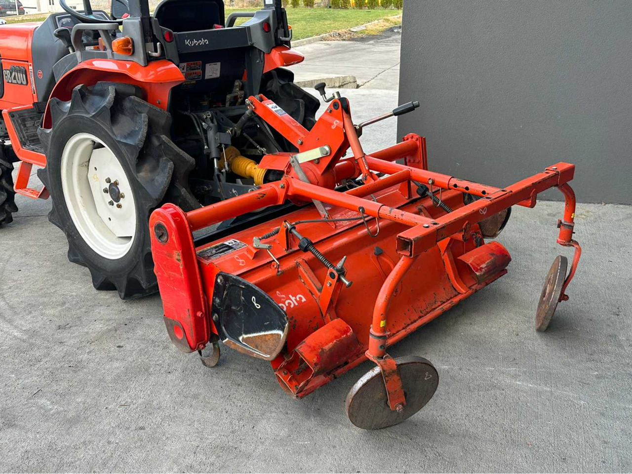 KUBOTA - GB200 - 4-WHEEL DRIVE TRACTOR - Tractor: afbeelding 5 KUBOTA - GB200 - 4-WHEEL DRIVE TRACTOR - Tractor: afbeelding 5