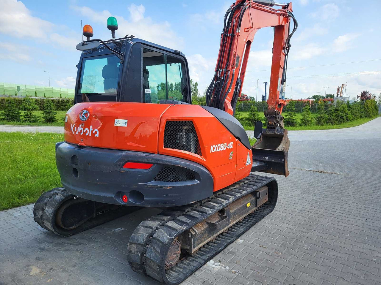 KUBOTA KX080-40 - Rupsgraafmachine: afbeelding 2 KUBOTA KX080-40 - Rupsgraafmachine: afbeelding 2