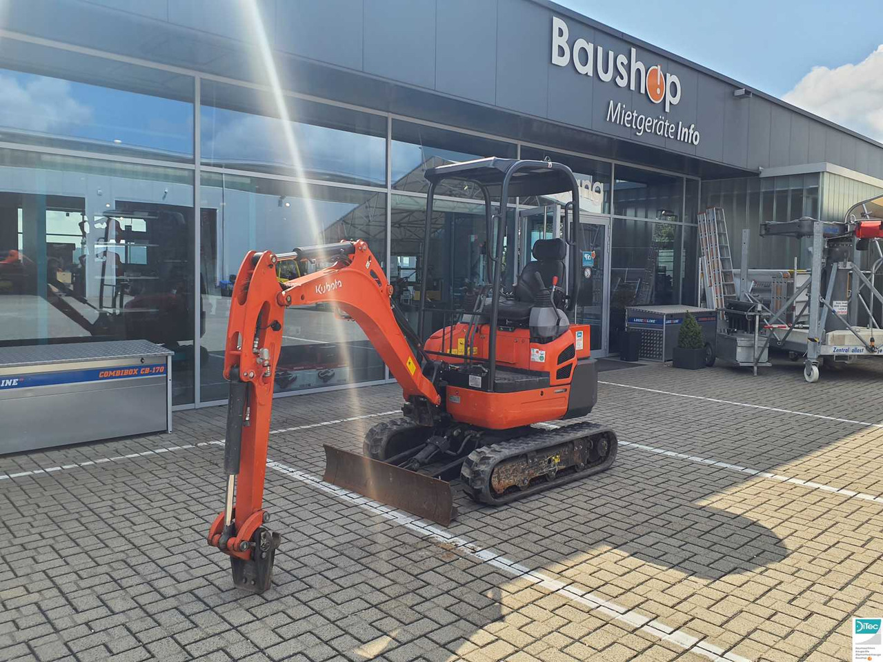 KUBOTA U17-3 ALPHA ELECTRIC KUBOTA SHORT TAIL TAIL EXCAVATOR, EXCAVATOR, EXCAVATOR - Graaflaadmachine: afbeelding 2 KUBOTA U17-3 ALPHA ELECTRIC KUBOTA SHORT TAIL TAIL EXCAVATOR, EXCAVATOR, EXCAVATOR - Graaflaadmachine: afbeelding 2