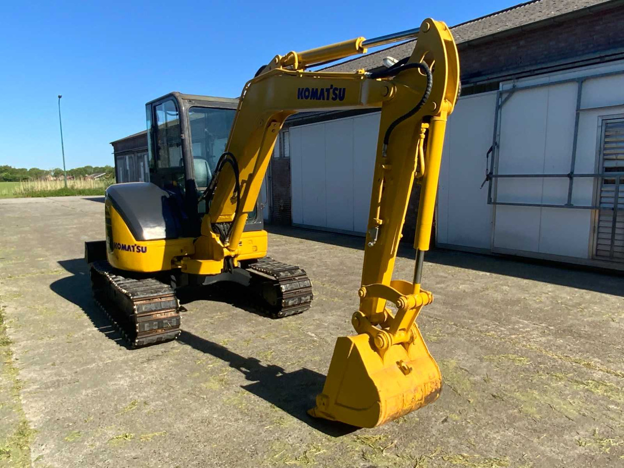 Komatsu PC40MR-3 - Rupsgraafmachine: afbeelding 1 Komatsu PC40MR-3 - Rupsgraafmachine: afbeelding 1