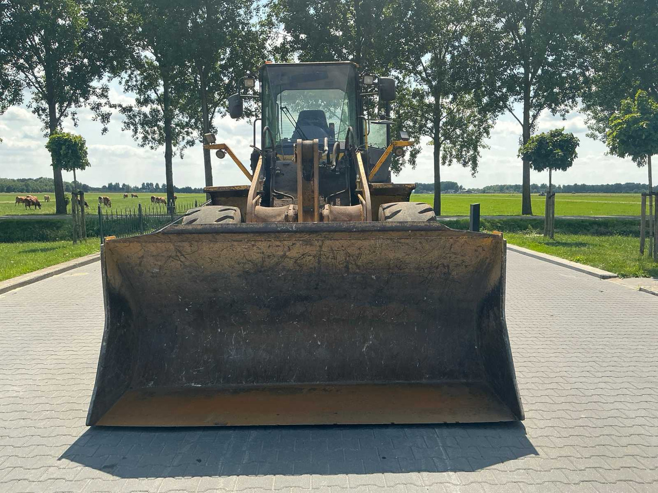 Komatsu WA320-5H - Wiellader: afbeelding 2 Komatsu WA320-5H - Wiellader: afbeelding 2