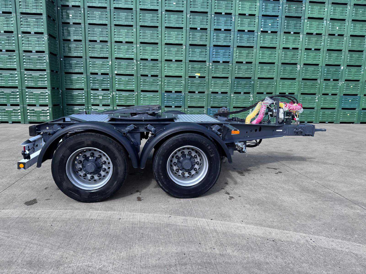 Krone Dolly - Landbouwkipper: afbeelding 2 Krone Dolly - Landbouwkipper: afbeelding 2