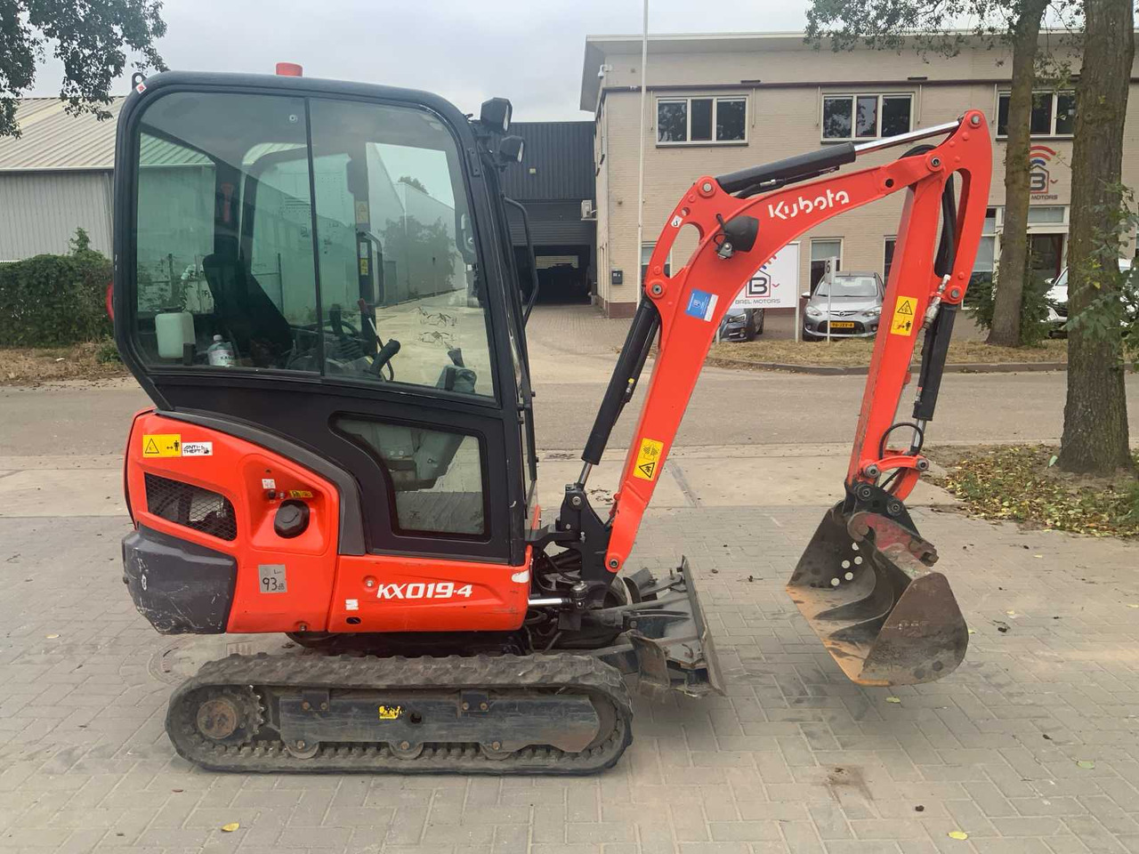 Kubota KX019-4 - Minigraafmachine: afbeelding 1 Kubota KX019-4 - Minigraafmachine: afbeelding 1