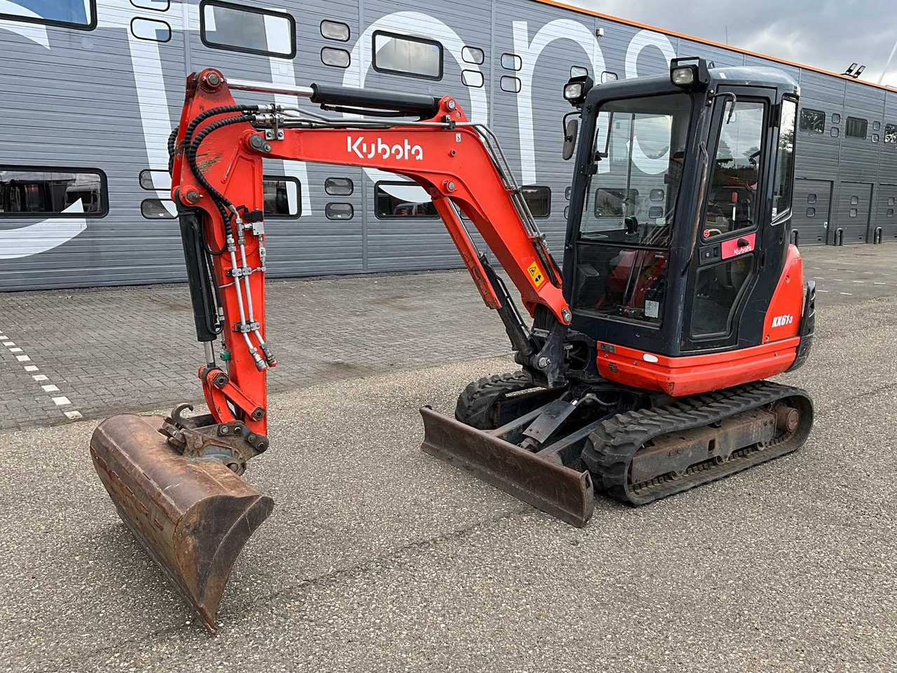 Kubota KX61-3 - Minigraafmachine: afbeelding 1 Kubota KX61-3 - Minigraafmachine: afbeelding 1