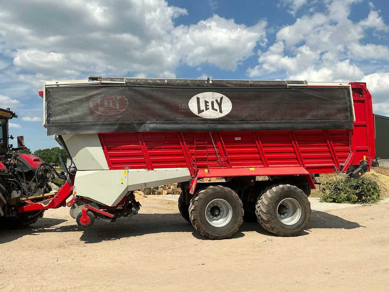 Lely Tigo XR75 - Opraapwagen: afbeelding 2 Lely Tigo XR75 - Opraapwagen: afbeelding 2