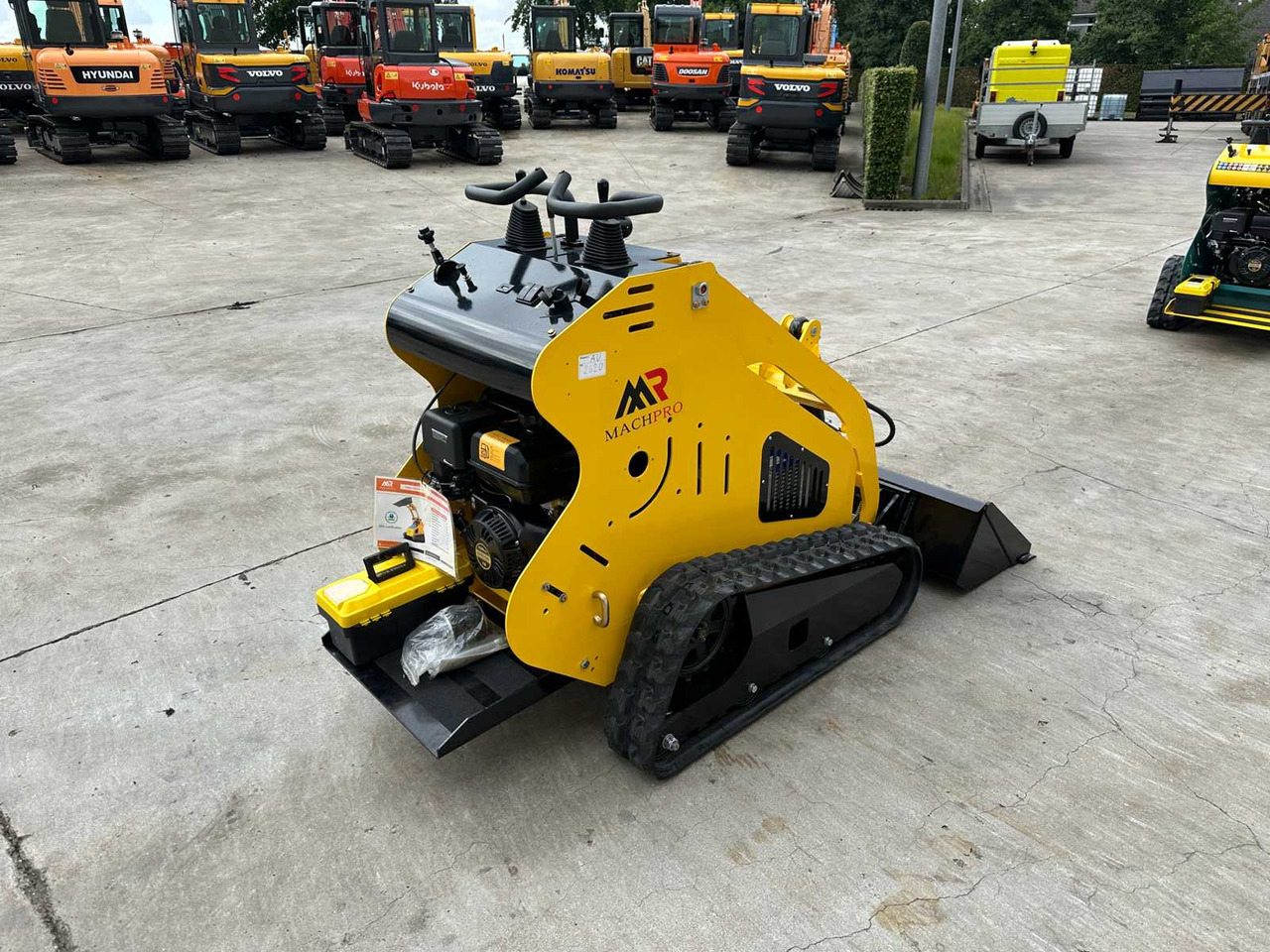 MACHPRO - 2025 - MP-S300 - SKID STEER LOADER - Compacte rupslader: afbeelding 4 MACHPRO - 2025 - MP-S300 - SKID STEER LOADER - Compacte rupslader: afbeelding 4