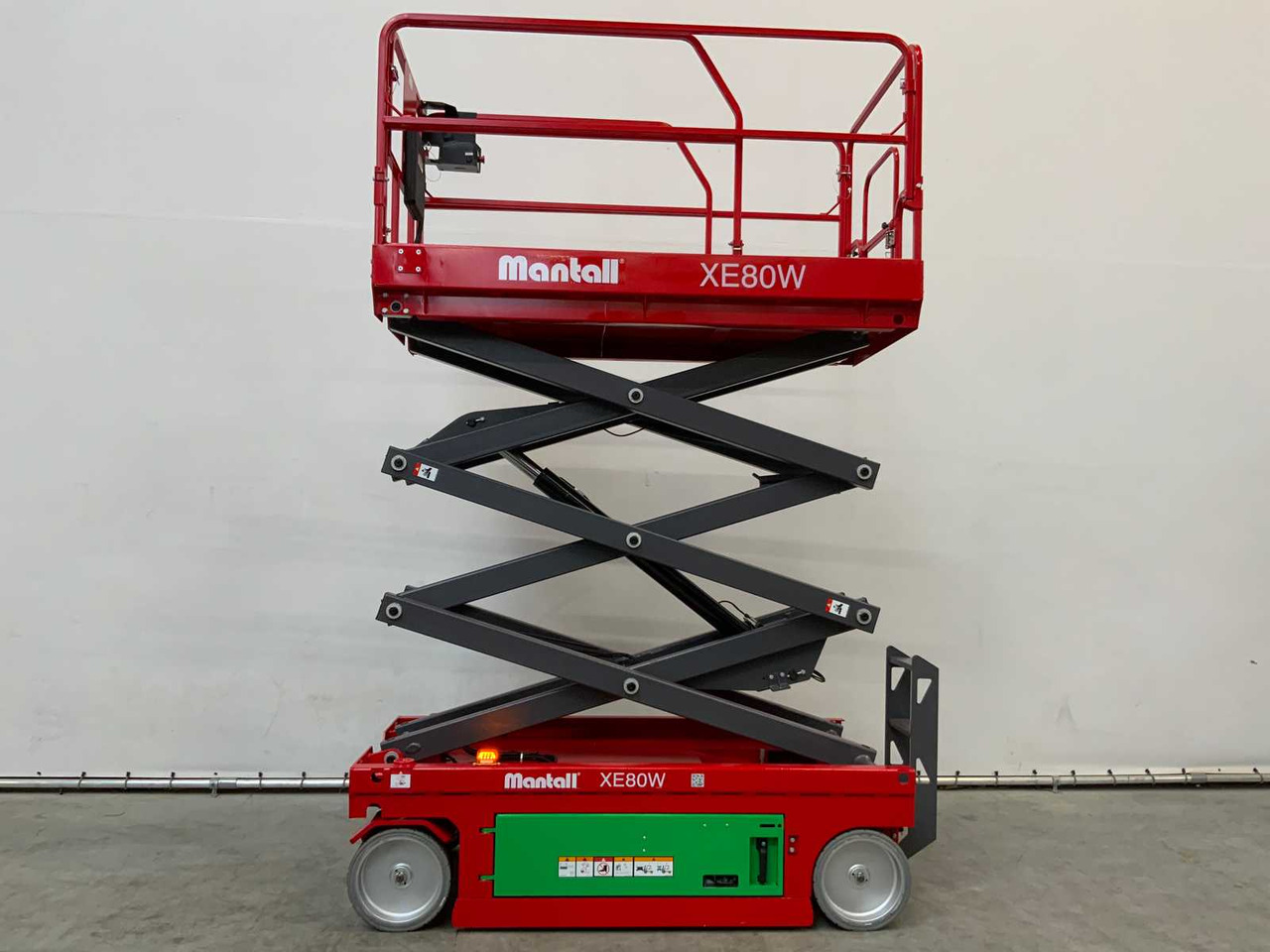 MANTALL - XE80W - SCISSOR LIFT AERIAL PLATFORM 8M - Hoogwerker: afbeelding 4 MANTALL - XE80W - SCISSOR LIFT AERIAL PLATFORM 8M - Hoogwerker: afbeelding 4