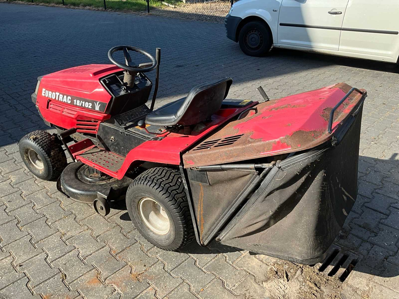 MTD Eurotrack 18/102 - Gazonmaaier: afbeelding 5 MTD Eurotrack 18/102 - Gazonmaaier: afbeelding 5